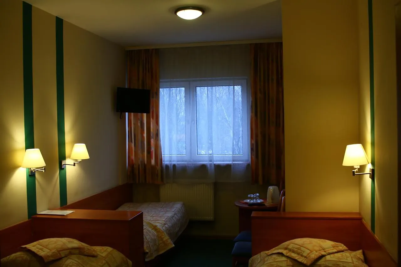Bed and Breakfast Amicus Zoliborz Варшава Отель типа 