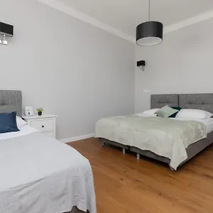 Center Chmielna By Renters Aparthotel